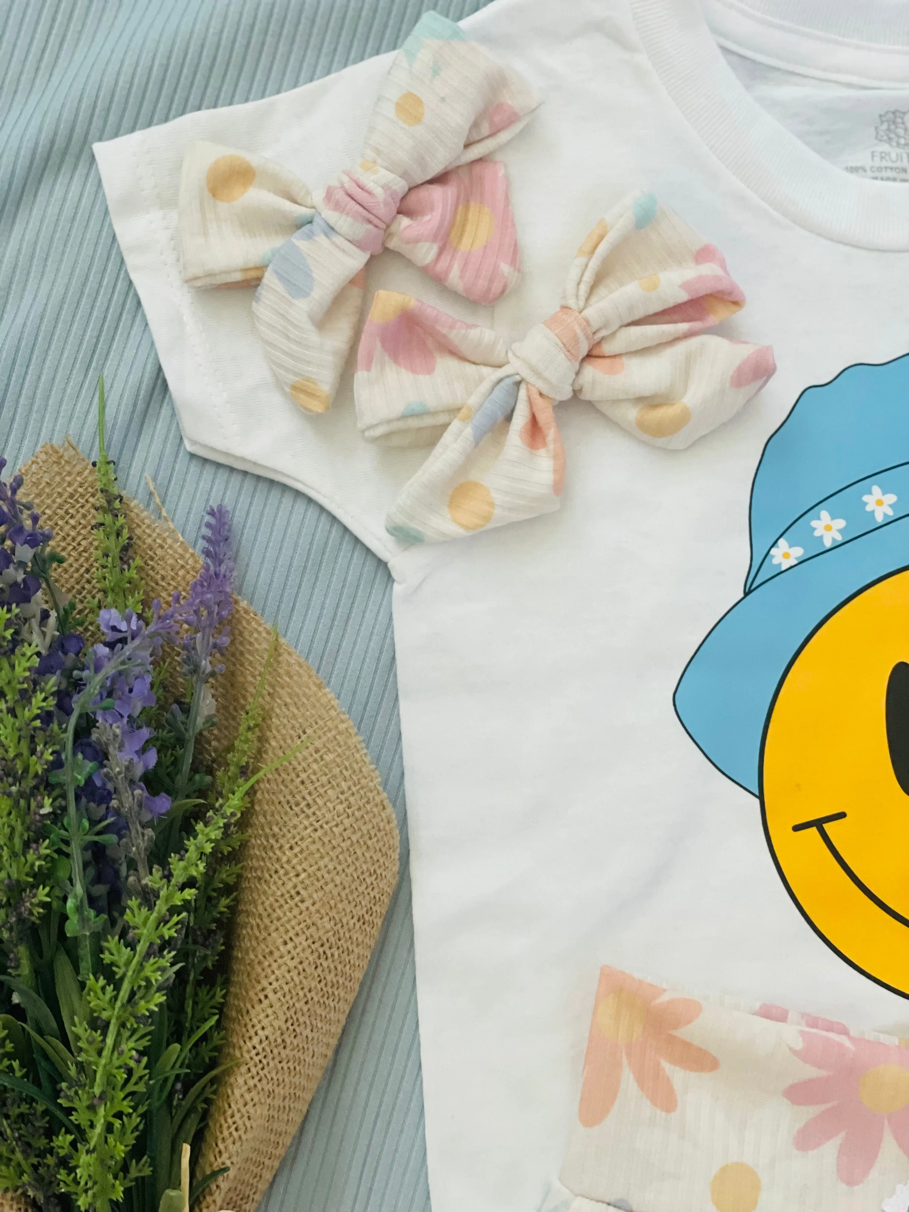 Smiley Daisy T-Shirt