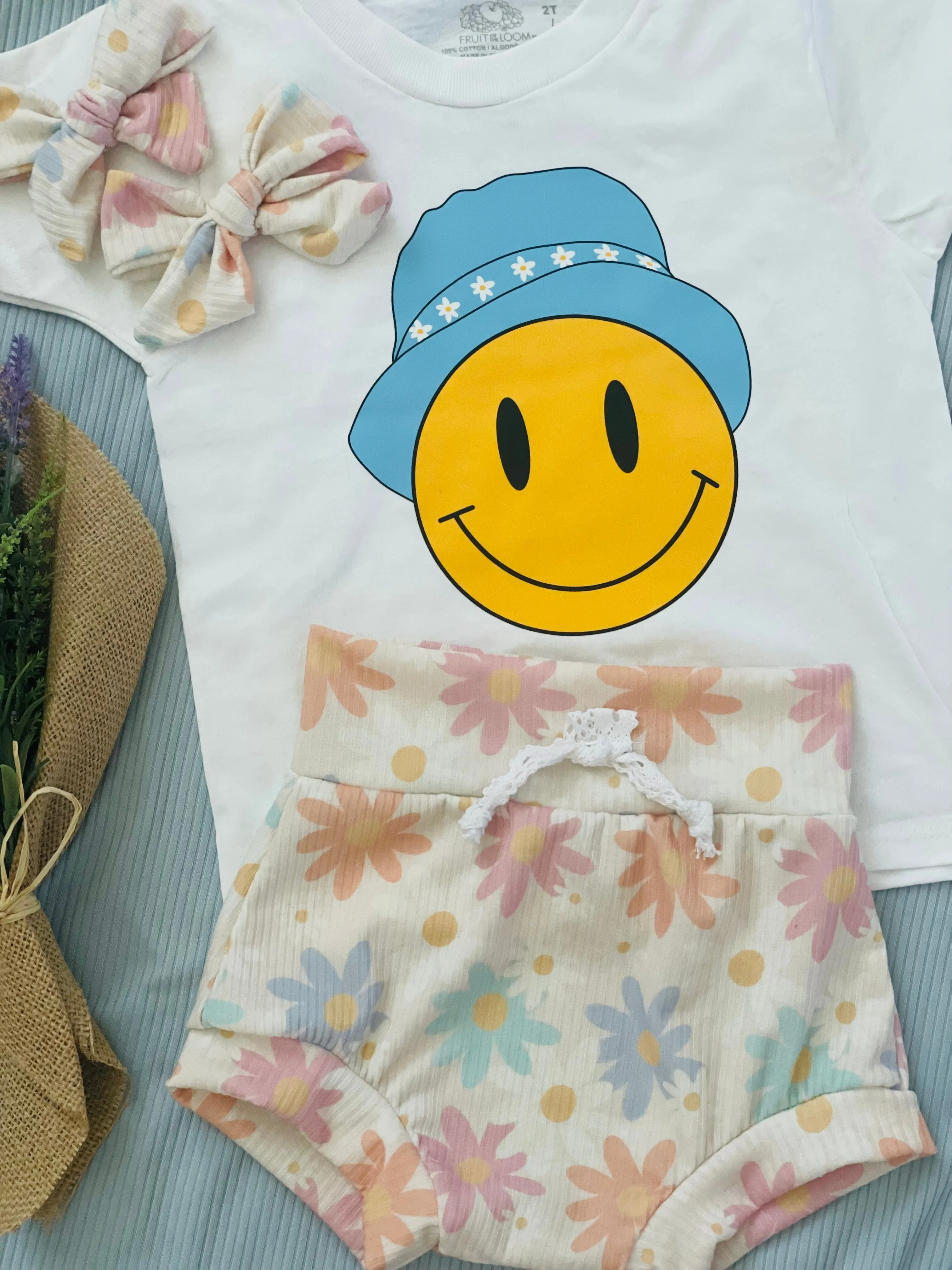 Smiley Daisy T-Shirt