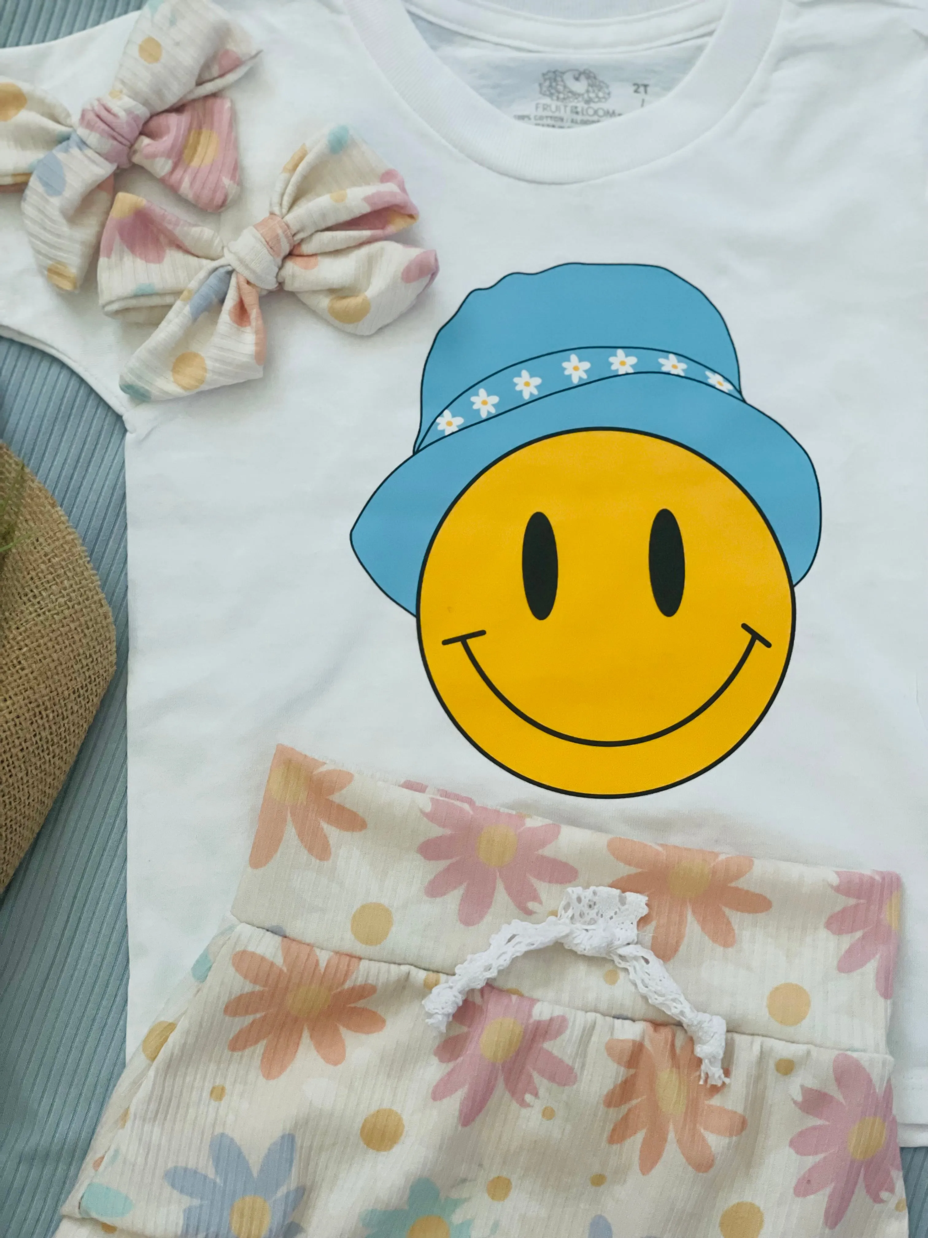 Smiley Daisy T-Shirt